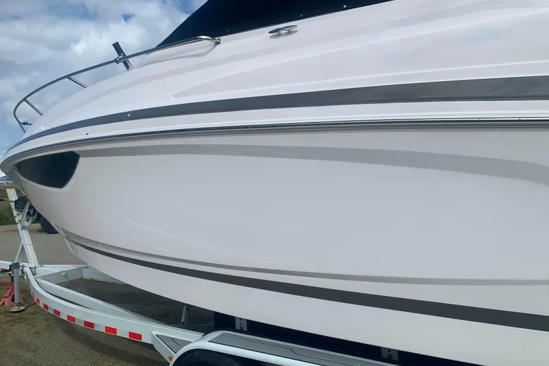 2018 Regal 28 Express