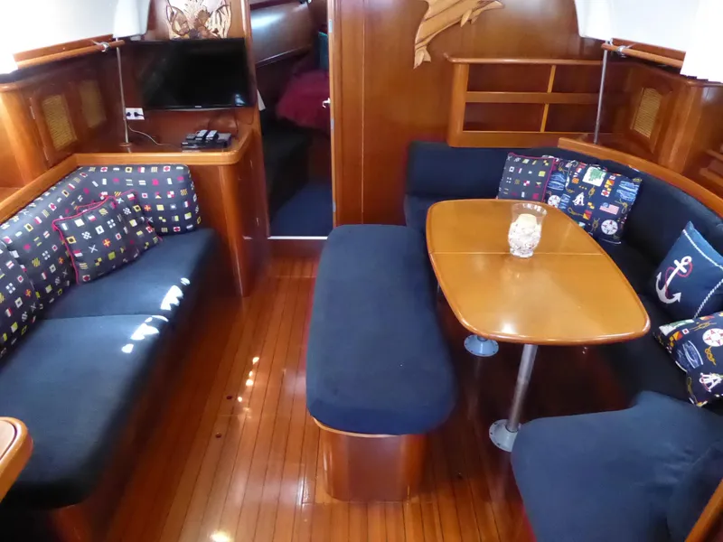 Main cabin