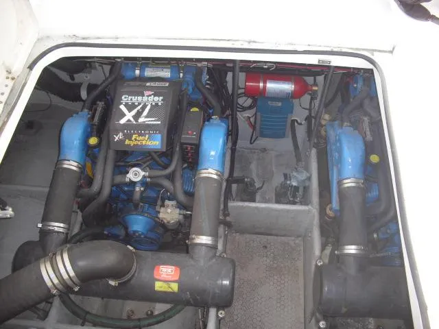 1998 Silverton 351 Sedan