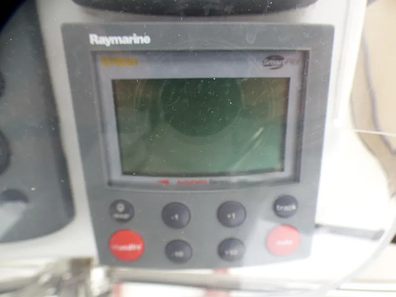 2006 Beneteau 393