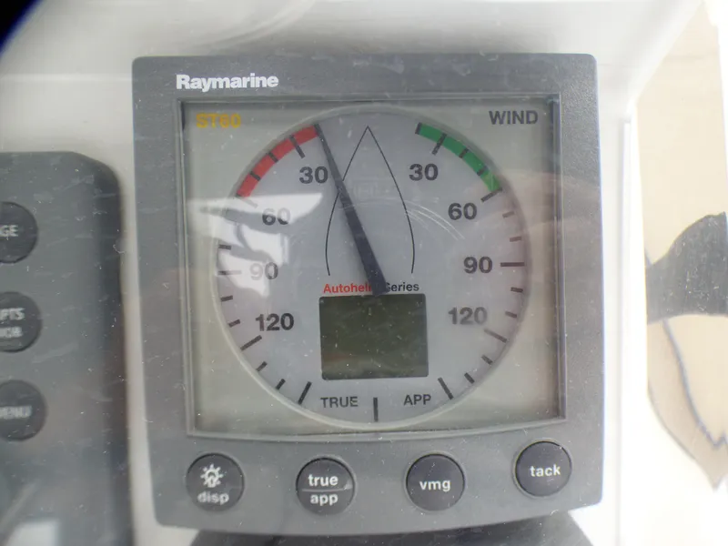 2006 Beneteau 393