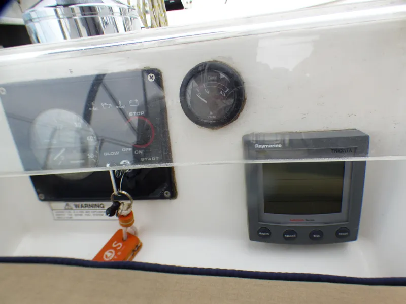 2006 Beneteau 393
