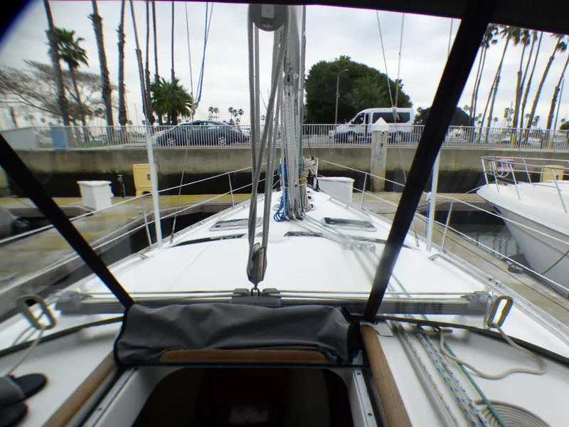 2006 Beneteau 393