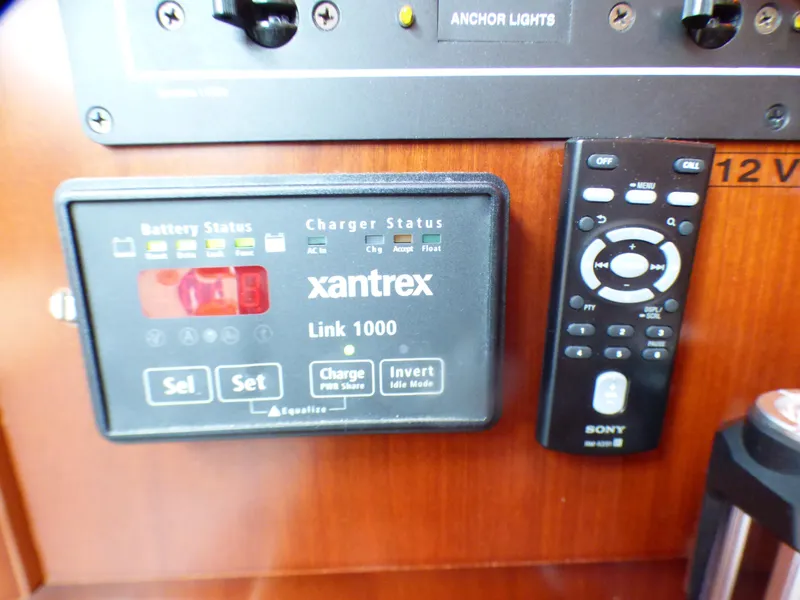 2006 Beneteau 393