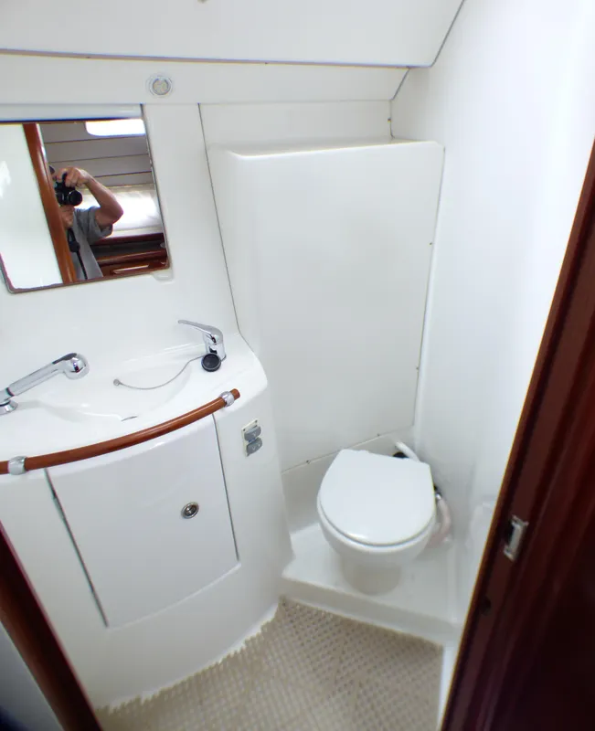 2006 Beneteau 393