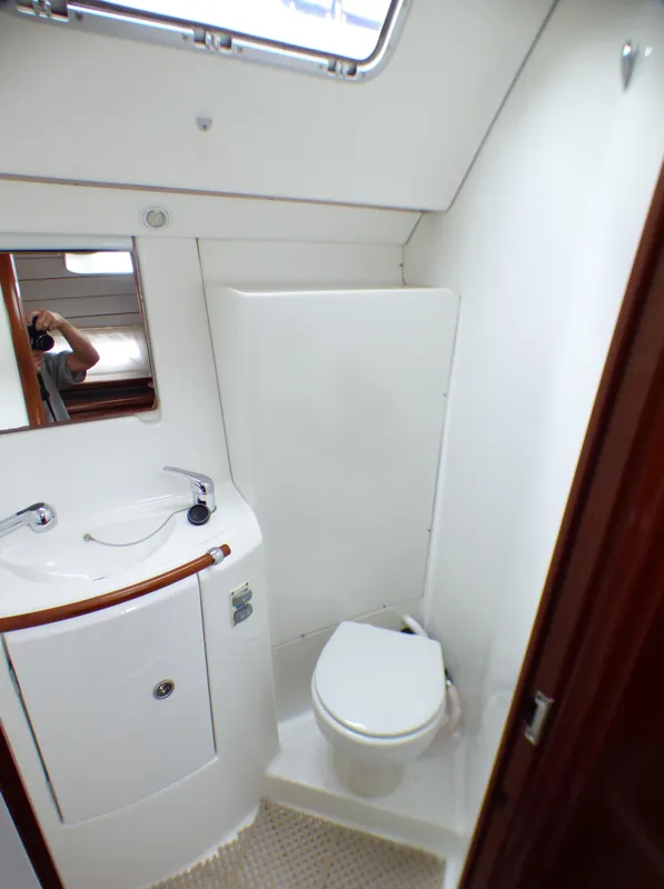 2006 Beneteau 393