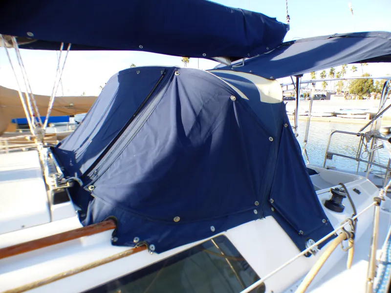 1991 Hunter 30T