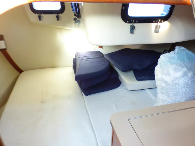 1991 Hunter 30T