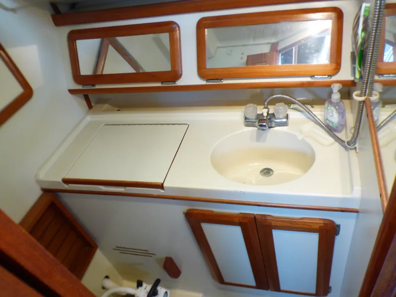 1991 Hunter 30T