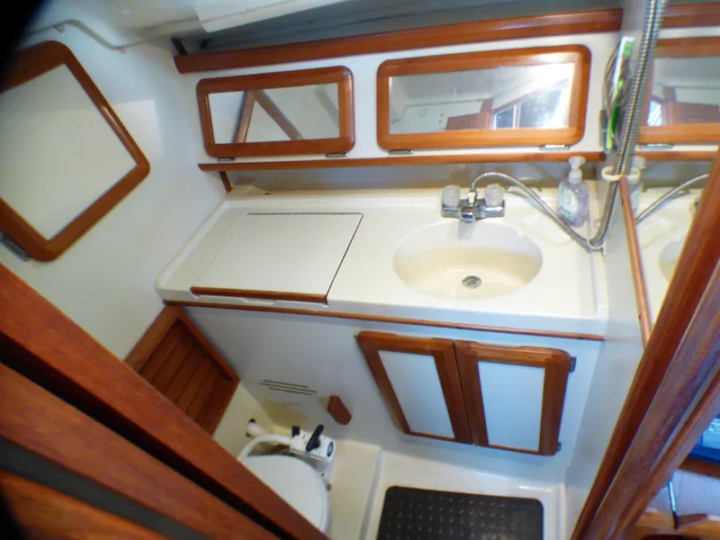 1991 Hunter 30T