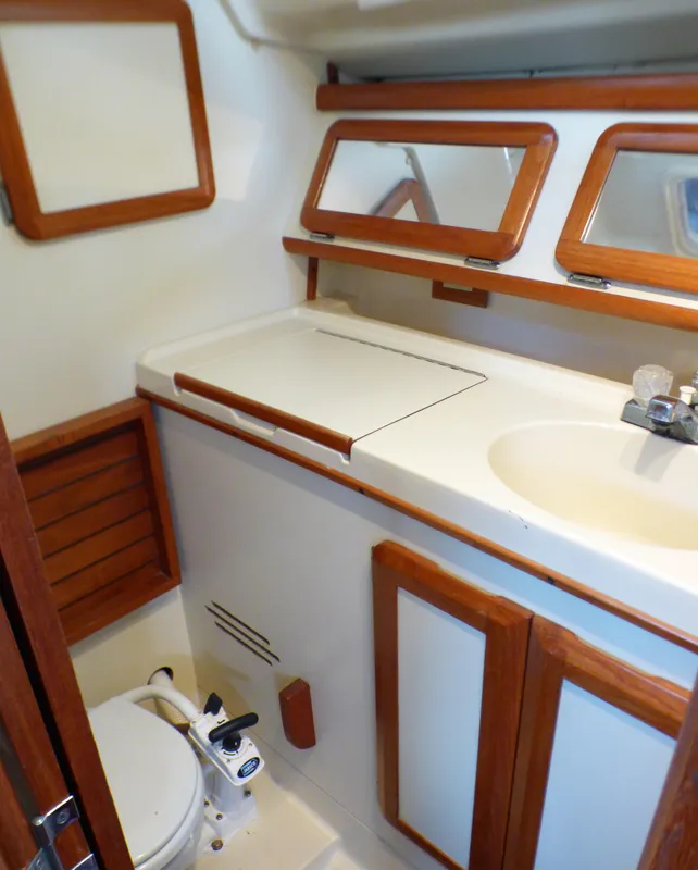 1991 Hunter 30T