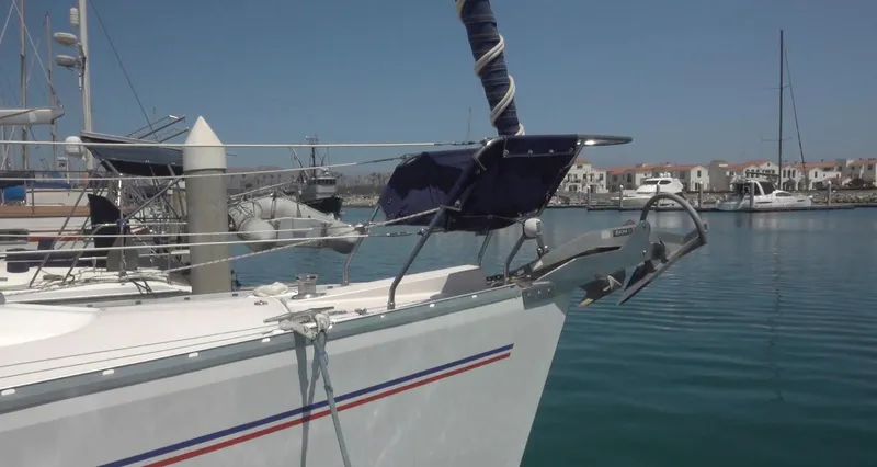 2004 Catalina 470