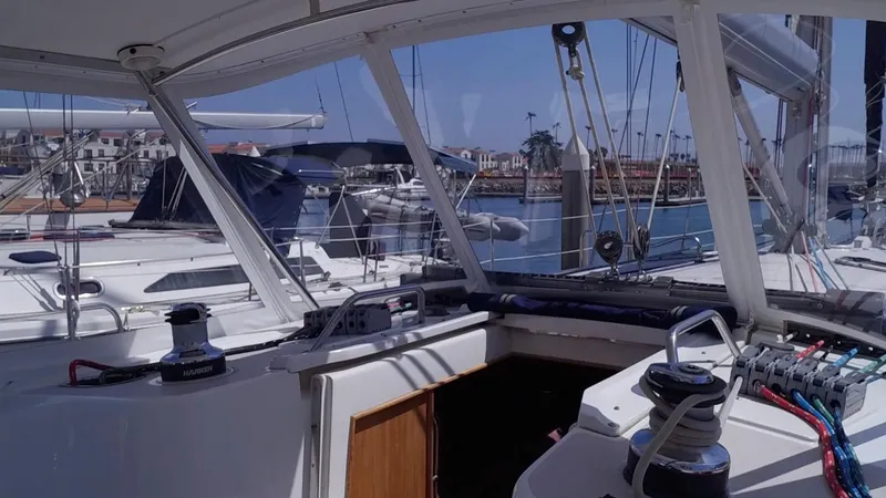 2004 Catalina 470