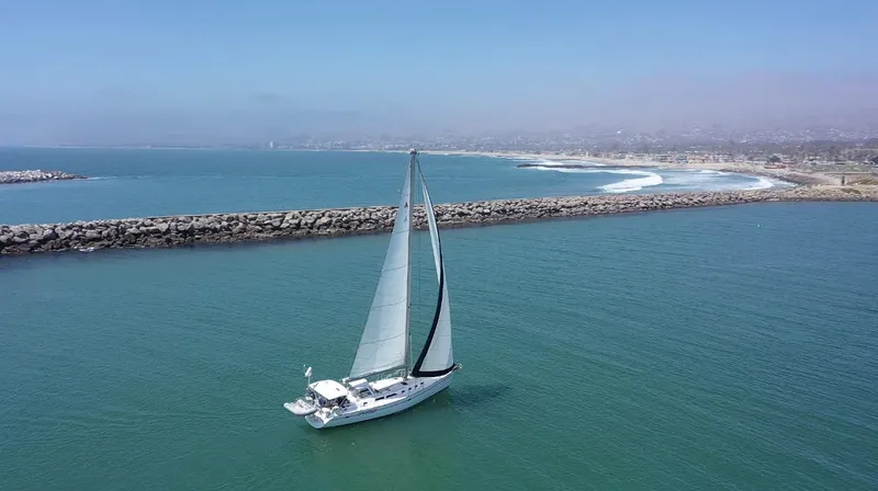 2004 Catalina 470