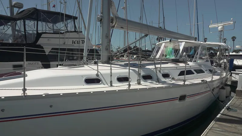 2004 Catalina 470