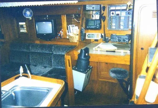 1983 C&C Landfall