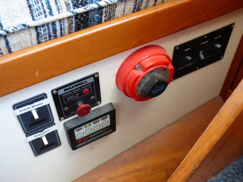 1976 Fuji Ketch