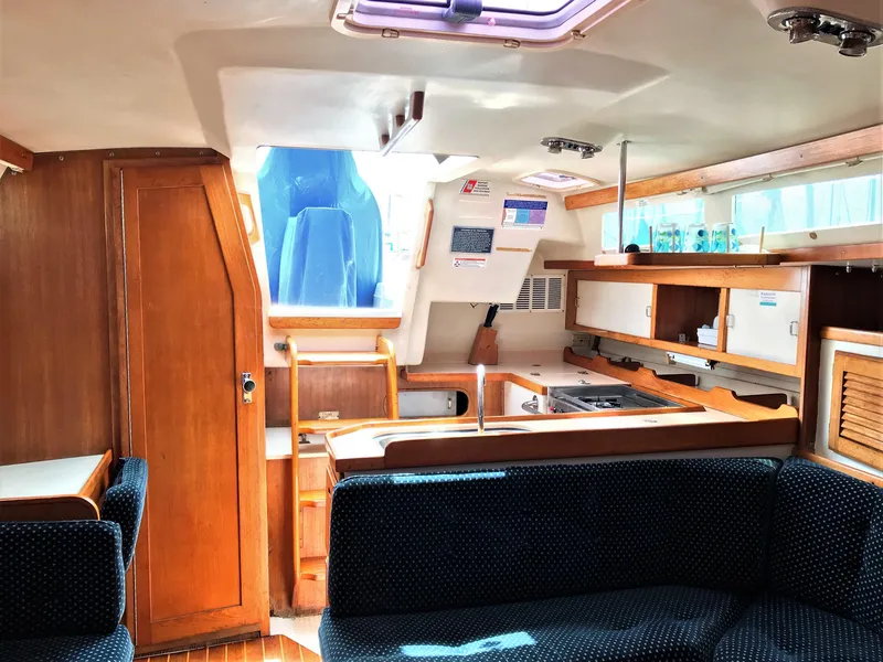 1998 Catalina 36 MkII