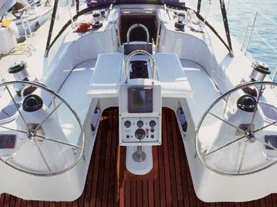 2006 Catalina 470
