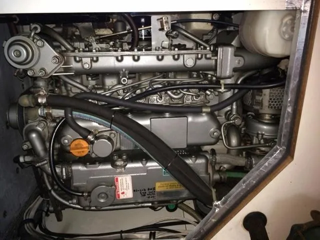 2006 Catalina 470