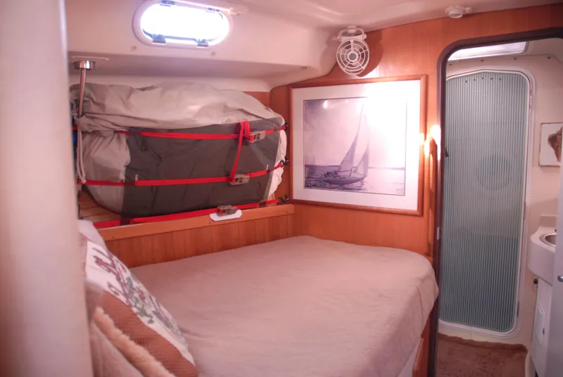 2006 Catalina 470