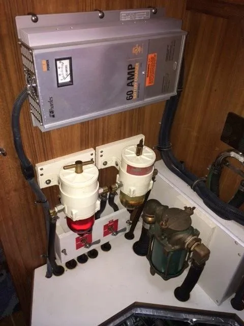 2006 Catalina 470