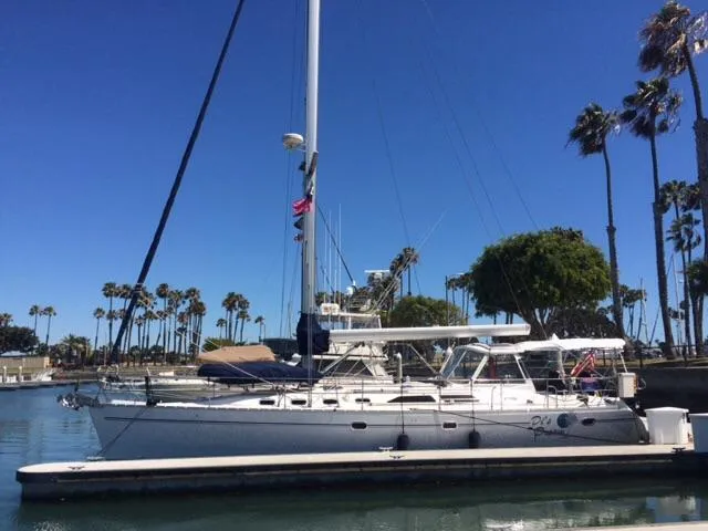 2006 Catalina 470