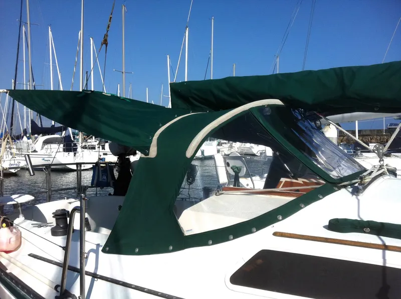 New Dodger/Bimini W/Stratoglass