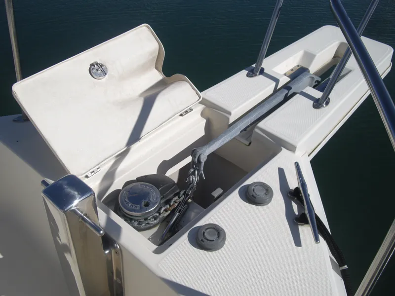 2005 Mainship 34 Trawler