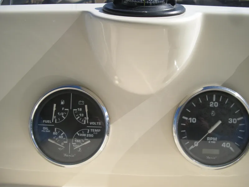 2005 Mainship 34 Trawler