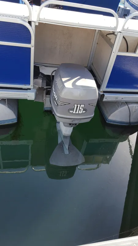 115 HP outboard
