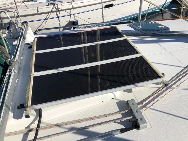 Solar bank on cabintop