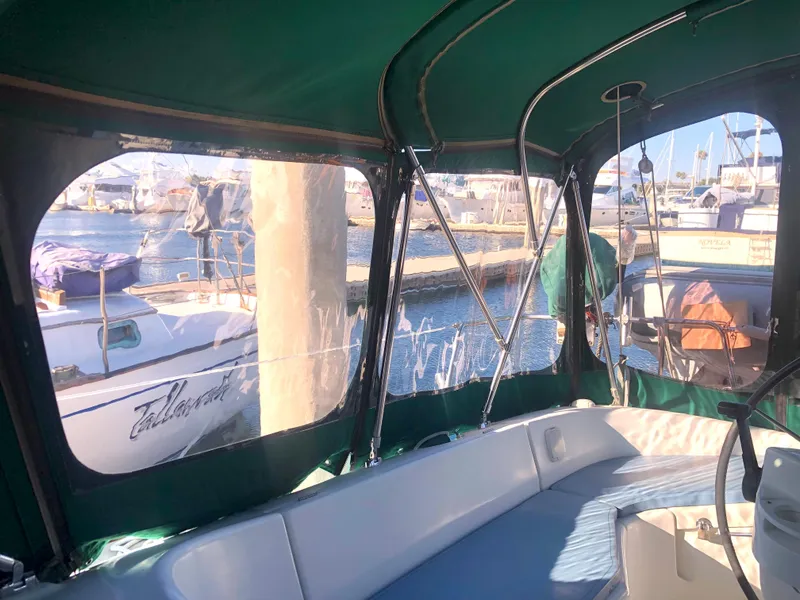 Full enclosure starboard