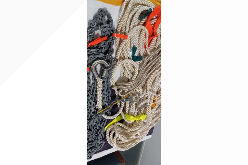 Ropes and chains on a 2002 Pacific Seacraft Dana 24 sailboat.