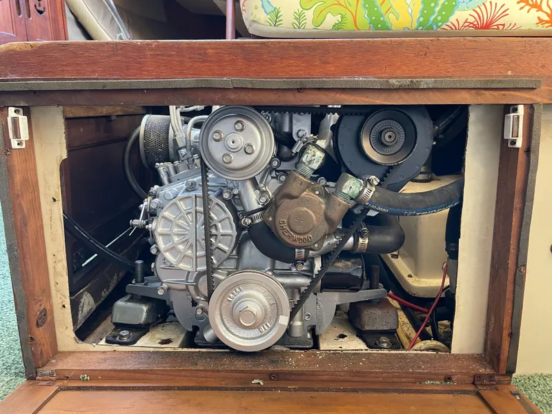 Engine from Side