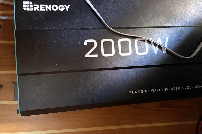Renogy 2000W pure sine wave inverter on Catalina 350, 2004 model boat.